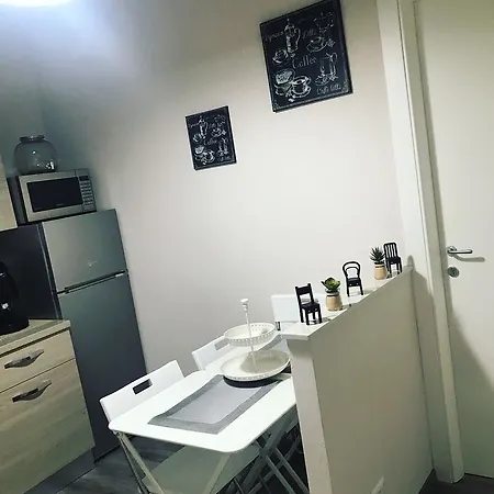 Bed & Breakfast Materdei 14