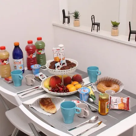 Bed & Breakfast Materdei 14