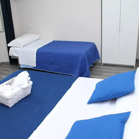 Bed & Breakfast Materdei 14 4*